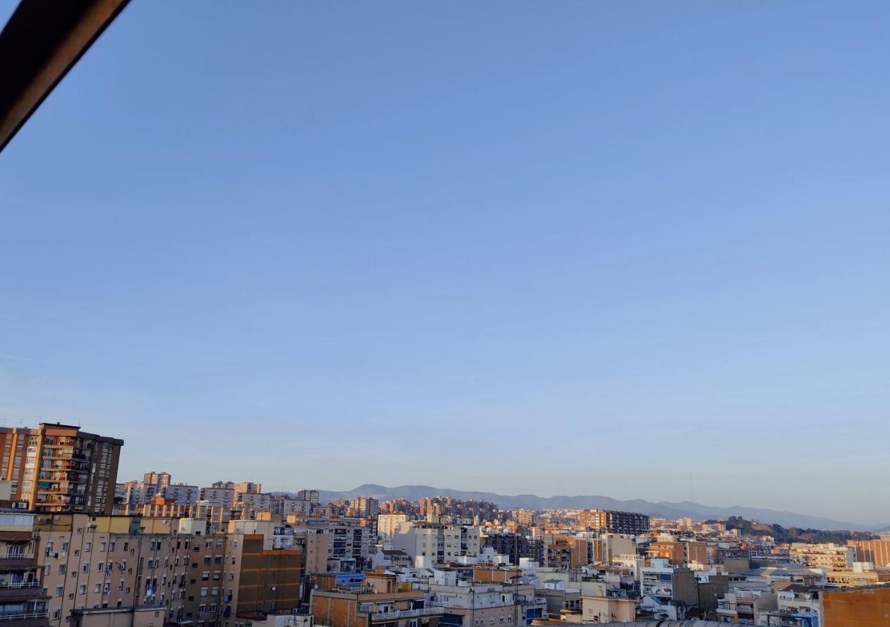 Barcelona Coronahostal บาดาโลนา ภายนอก รูปภาพ